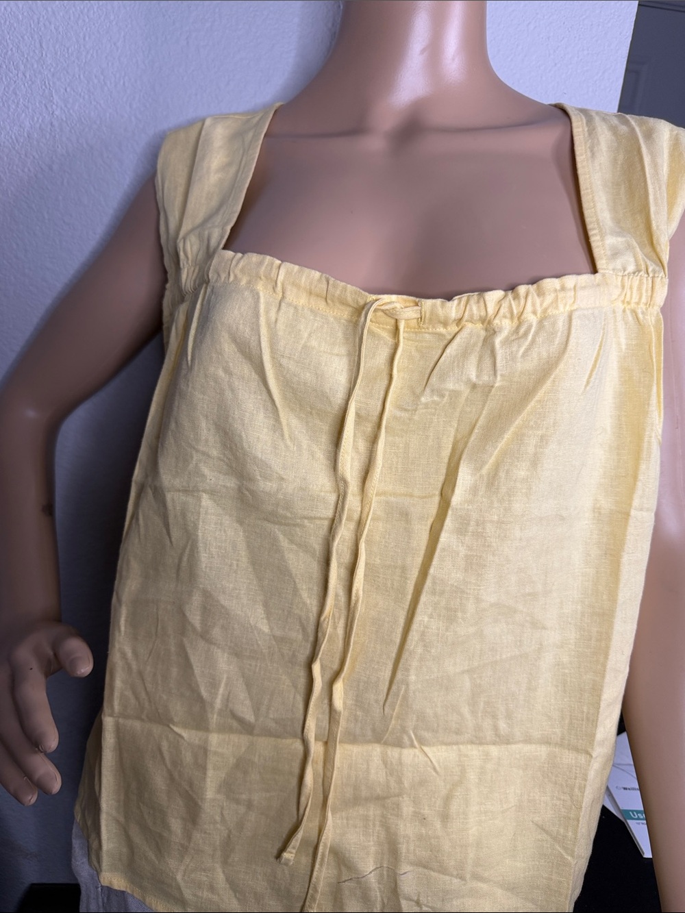 Banana Republic Linen Blend Tank Top Yellow NWT Size Large - Picture 2 of 4